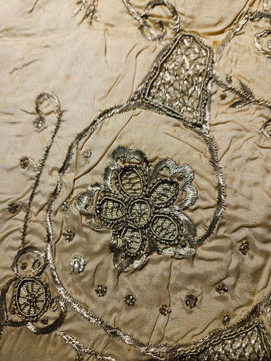 Gümüş Saten Kırlent