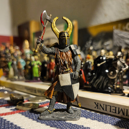 Savaşçı Kurşun Figür