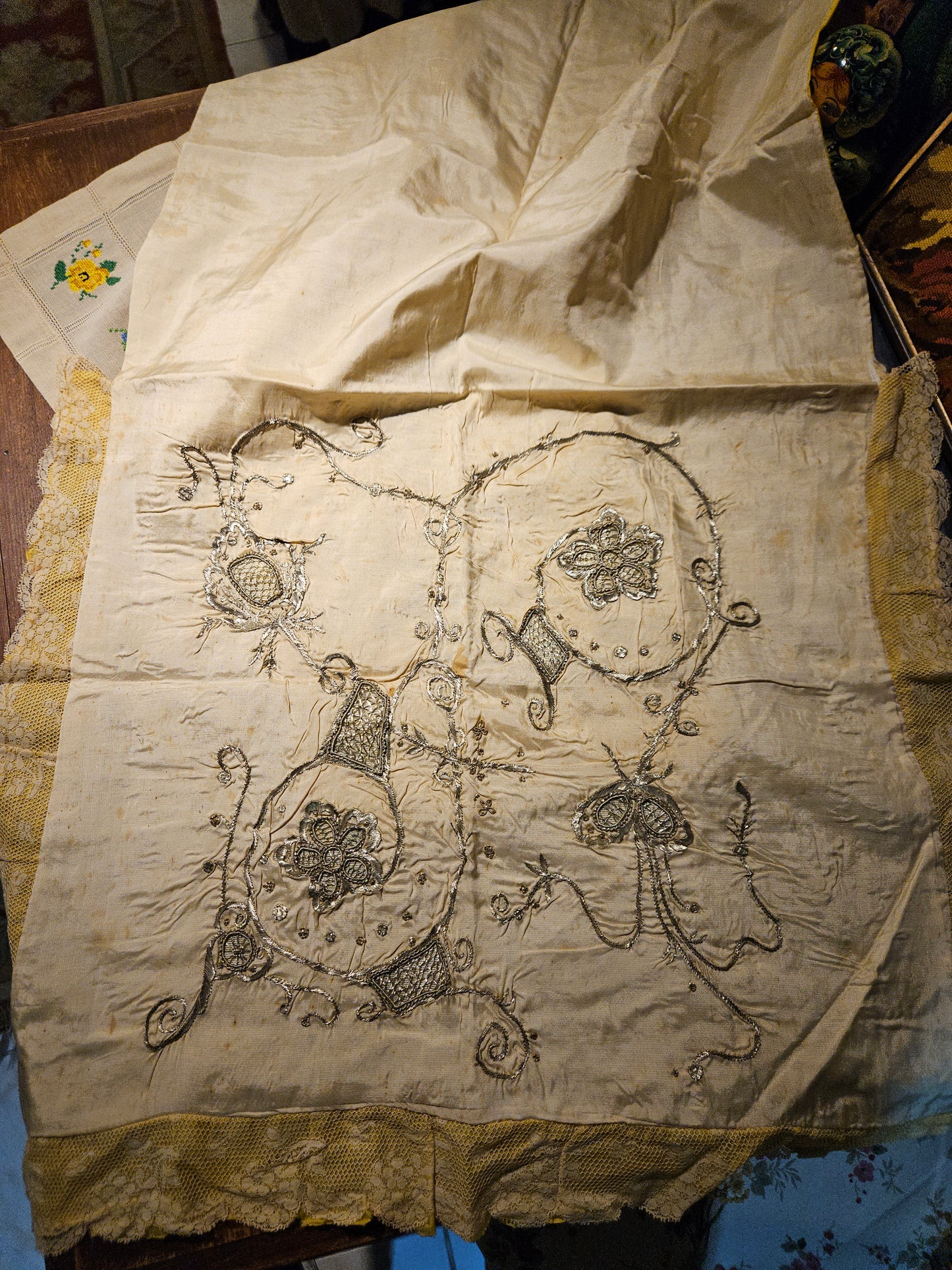 Gümüş Saten Kırlent