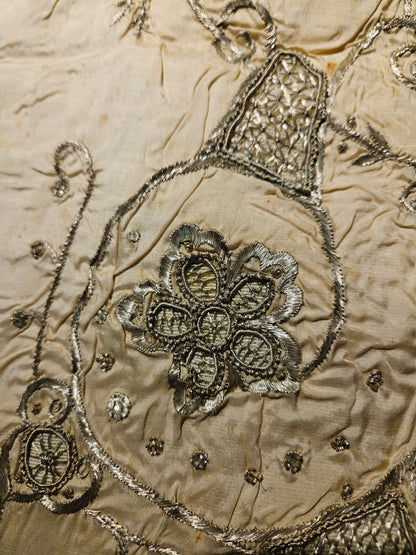 Gümüş Saten Kırlent